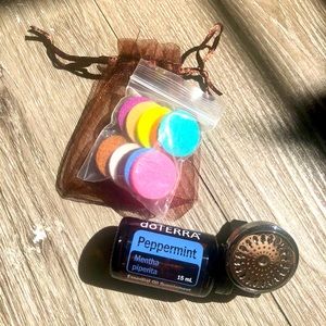 Essential oil diffuser for car w/ Doterra Peppermint oil